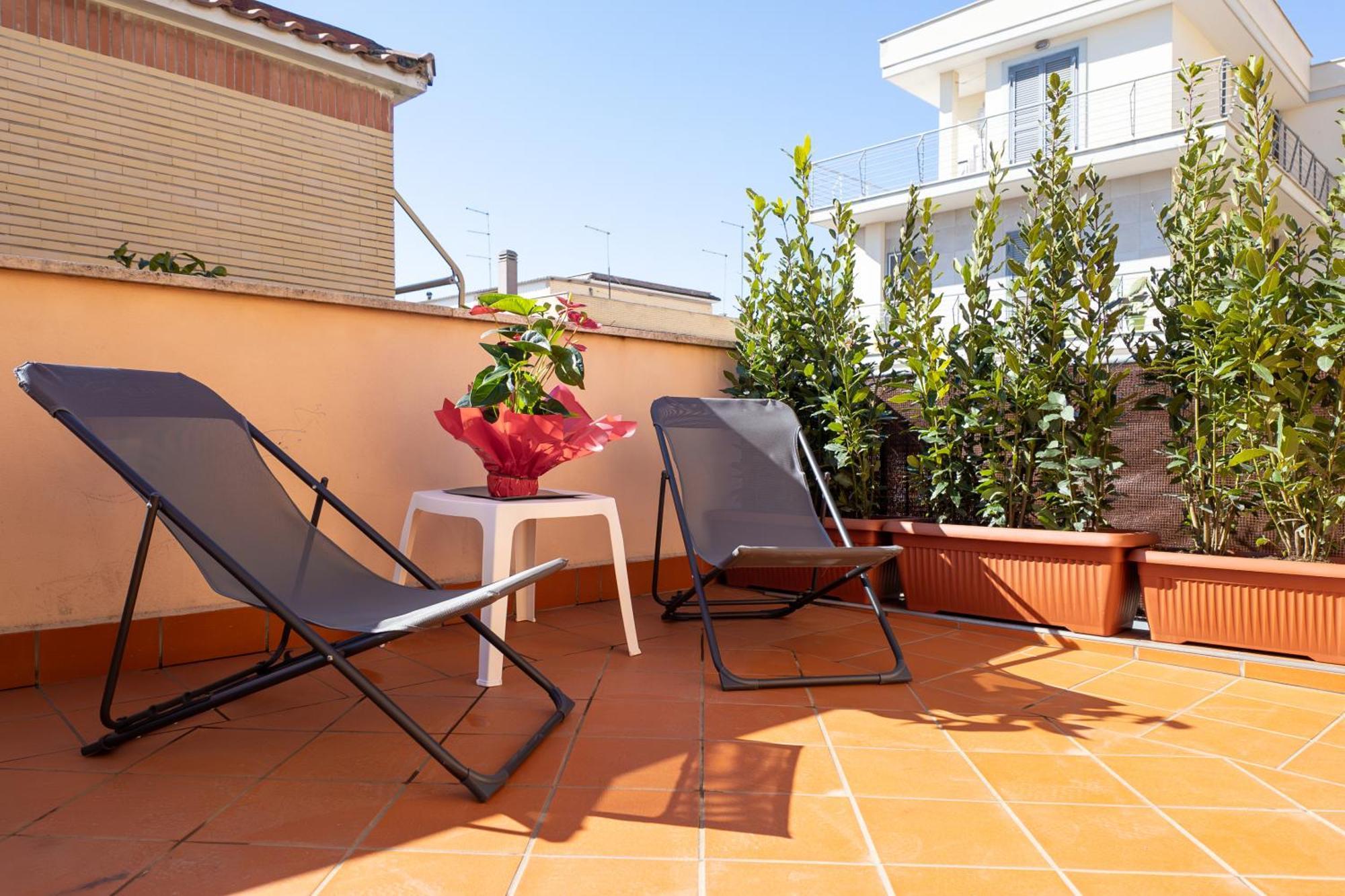 360 Guesthouse - Apartment With Terrace Fiumicino Exterior photo